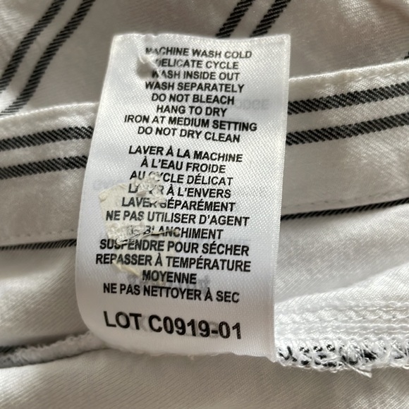 Stripe Long Sleeve - Picture 4 of 4